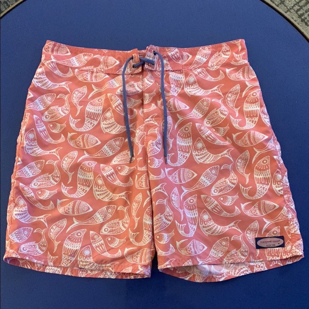 EUC Vineyard Vines Mens Coral Fish Pattern Unlined Swim Shorts, 33” Waist